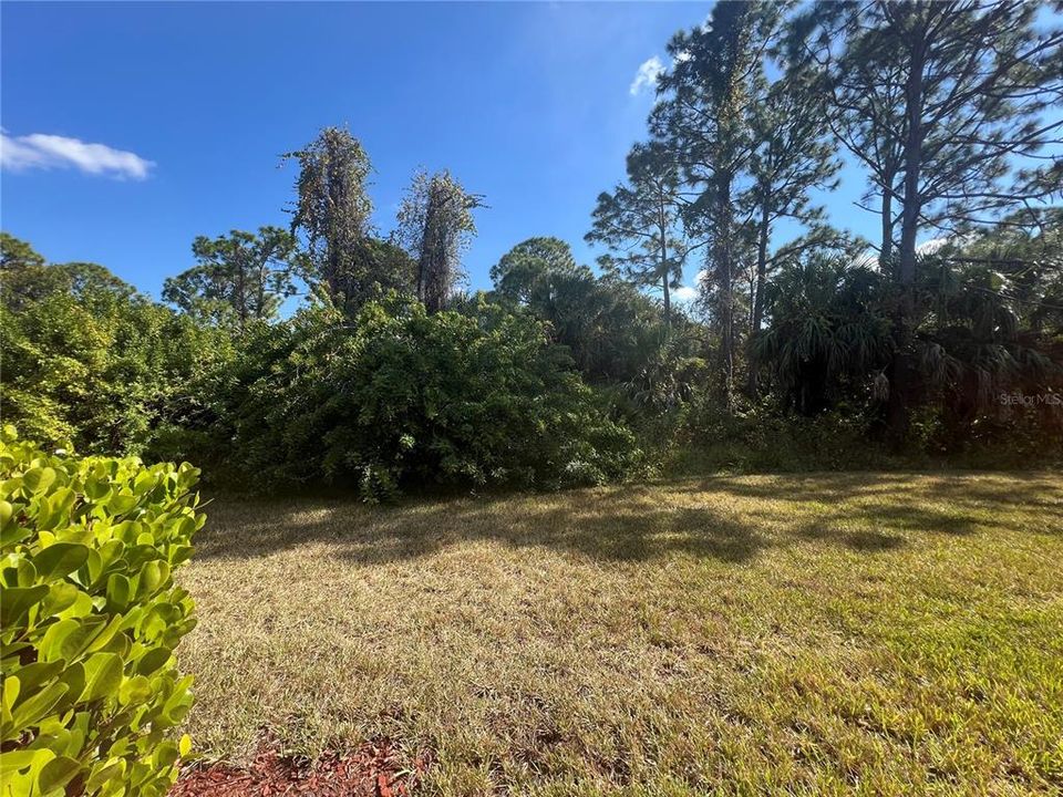 For Rent: $1,995 (3 beds, 2 baths, 1879 Square Feet)