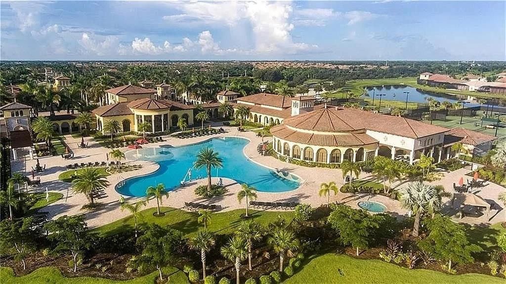 For Rent: $1,995 (3 beds, 2 baths, 1879 Square Feet)