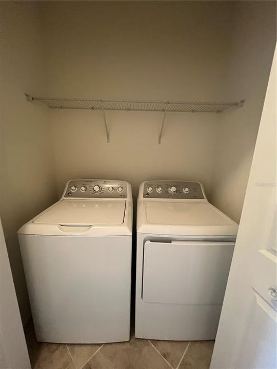 For Rent: $1,995 (3 beds, 2 baths, 1879 Square Feet)