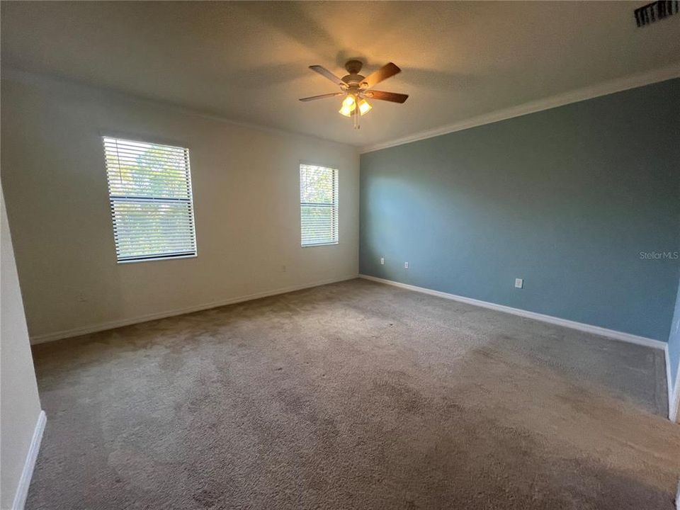 For Rent: $1,995 (3 beds, 2 baths, 1879 Square Feet)