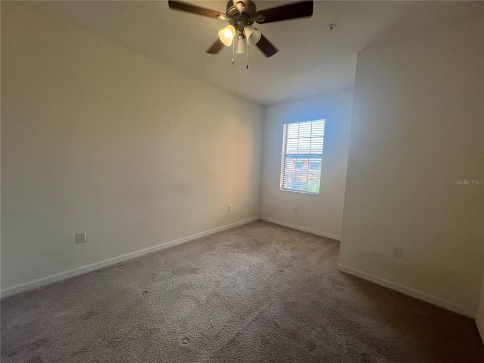 For Rent: $1,995 (3 beds, 2 baths, 1879 Square Feet)