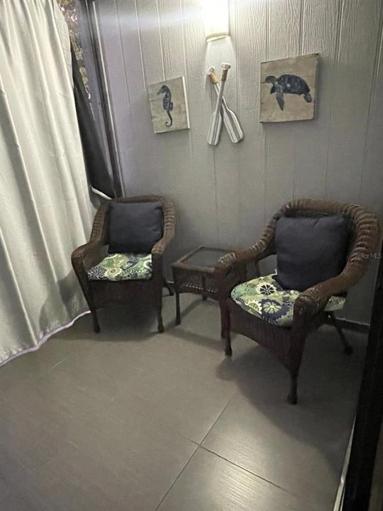 For Rent: $1,450 (1 beds, 1 baths, 675 Square Feet)