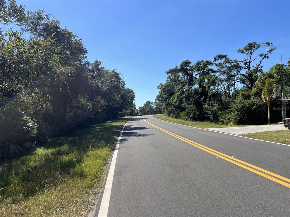 На продажу: $24,000 (0.21 acres)