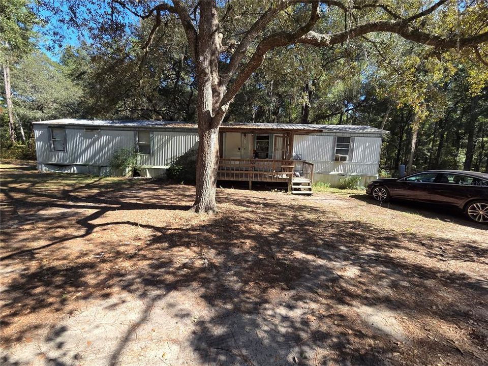 For Sale: $200,000 (5 beds, 4 baths, 1868 Square Feet)