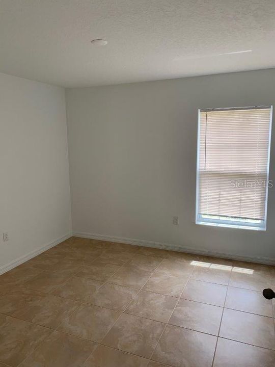 En Venta: $315,000 (3 camas, 2 baños, 1389 Pies cuadrados)