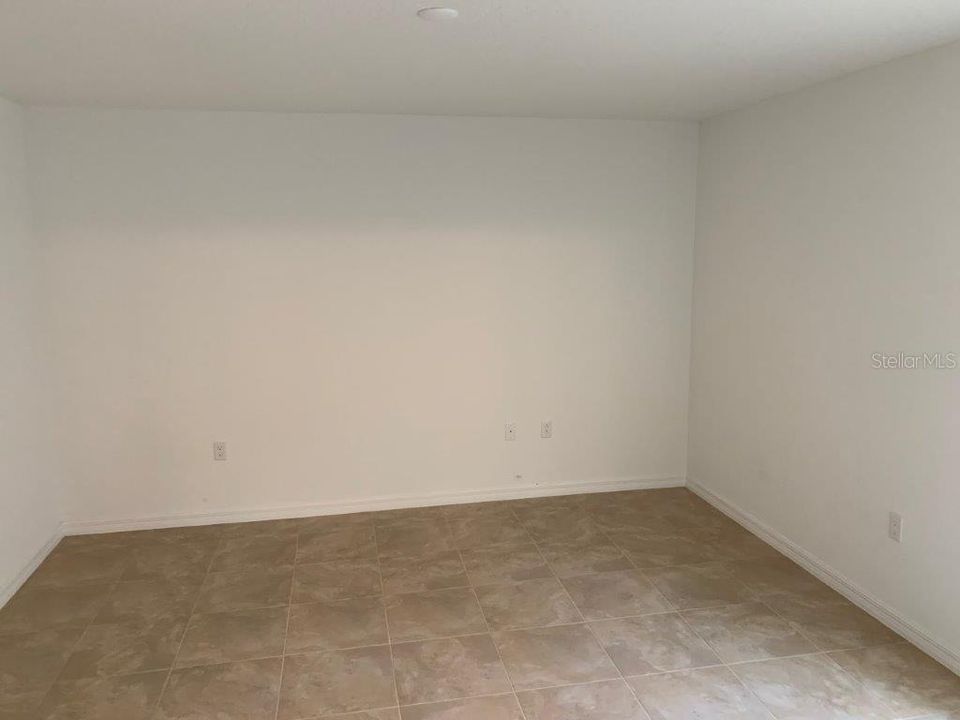 En Venta: $315,000 (3 camas, 2 baños, 1389 Pies cuadrados)