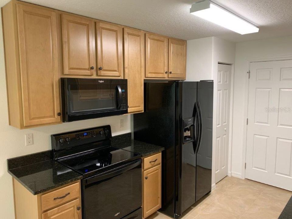 En Venta: $315,000 (3 camas, 2 baños, 1389 Pies cuadrados)