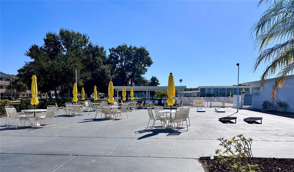 待售: $79,500 (1 贝兹, 1 浴室, 585 平方英尺)