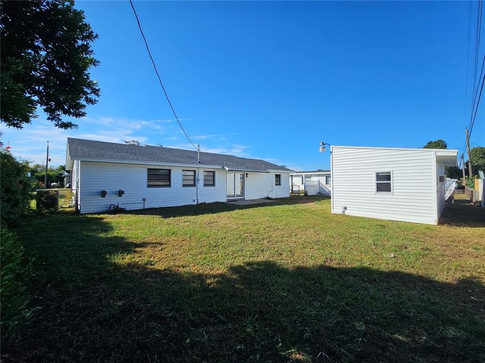 На продажу: $259,000 (4 спален, 2 ванн, 1270 Квадратных фут)