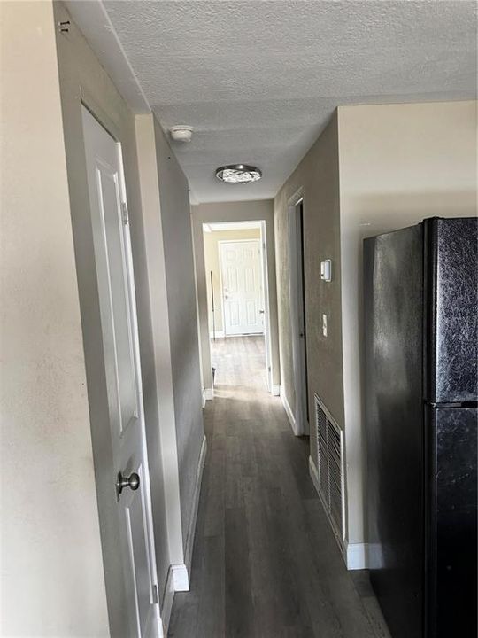 待售: $250,000 (2 贝兹, 2 浴室, 1152 平方英尺)