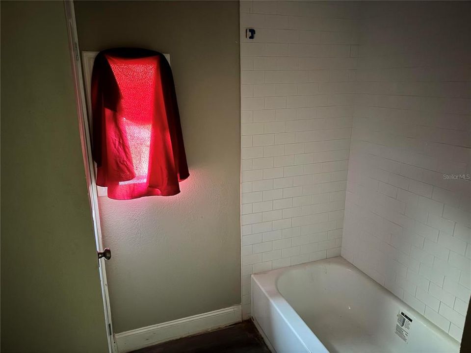 待售: $250,000 (2 贝兹, 2 浴室, 1152 平方英尺)