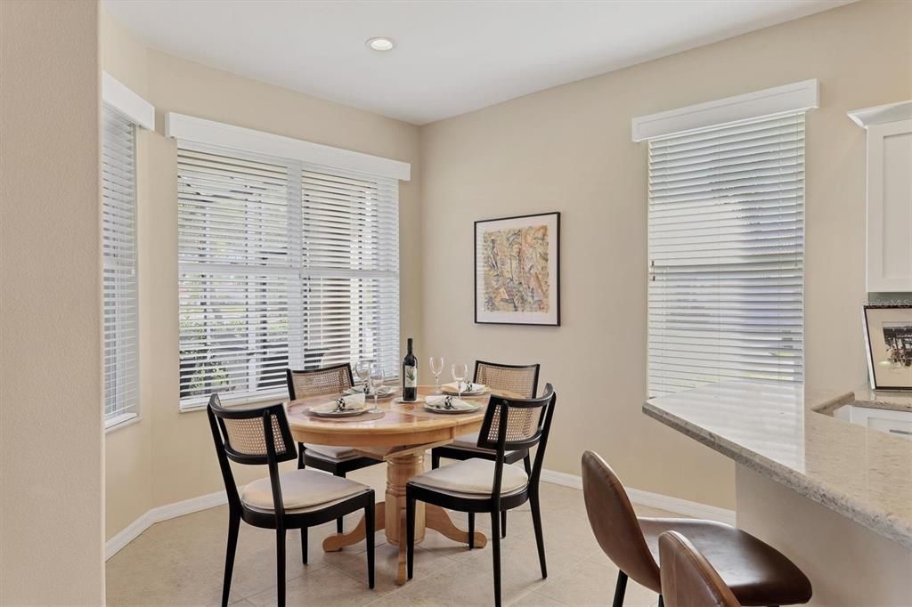 For Sale: $469,000 (3 beds, 2 baths, 2186 Square Feet)