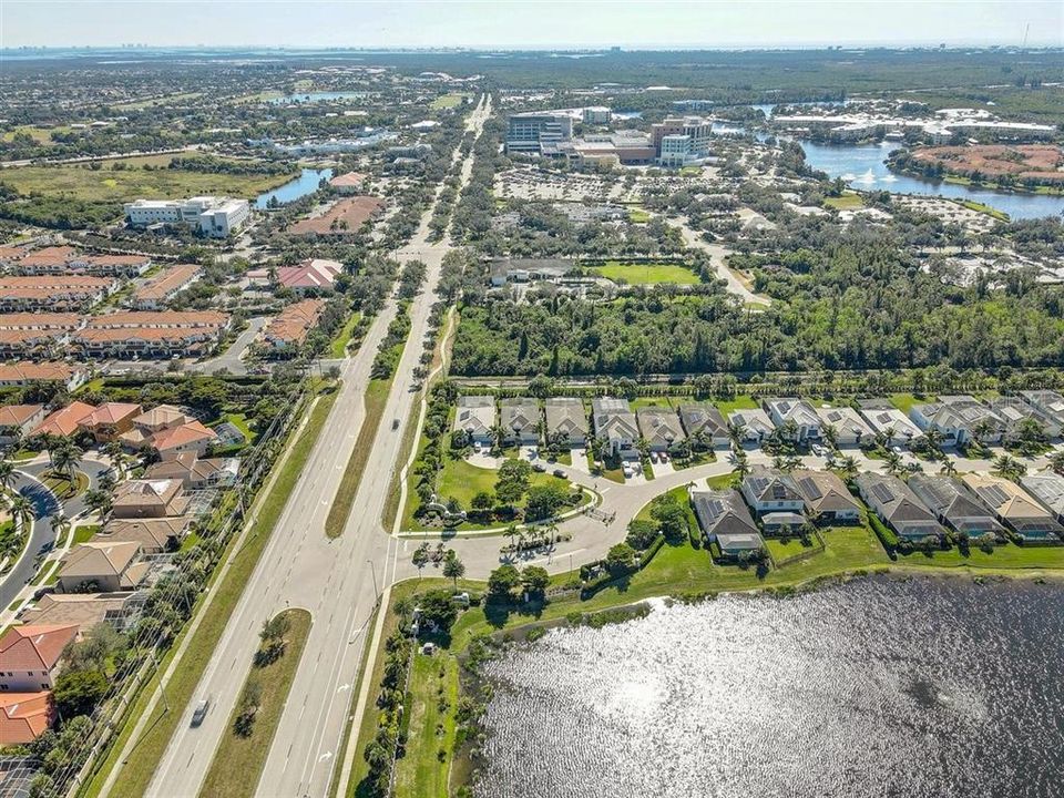 For Sale: $589,000 (4 beds, 3 baths, 2032 Square Feet)