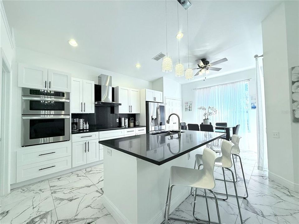 待售: $585,000 (4 贝兹, 3 浴室, 1834 平方英尺)