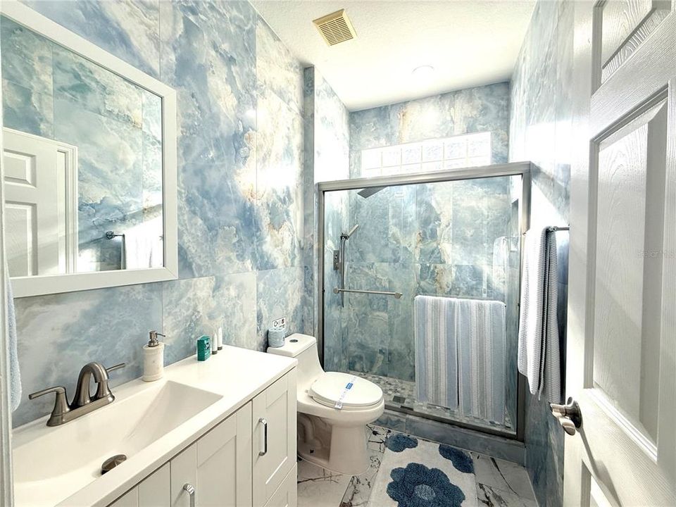 待售: $585,000 (4 贝兹, 3 浴室, 1834 平方英尺)