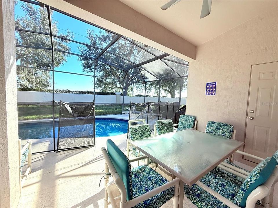 待售: $585,000 (4 贝兹, 3 浴室, 1834 平方英尺)