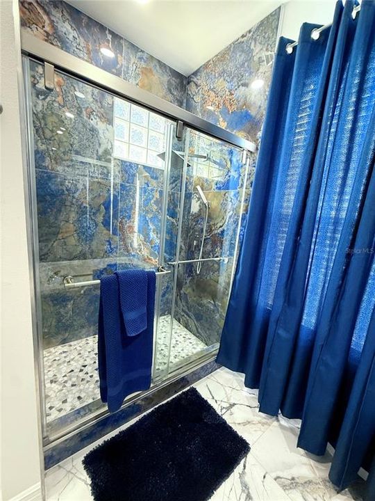 待售: $585,000 (4 贝兹, 3 浴室, 1834 平方英尺)