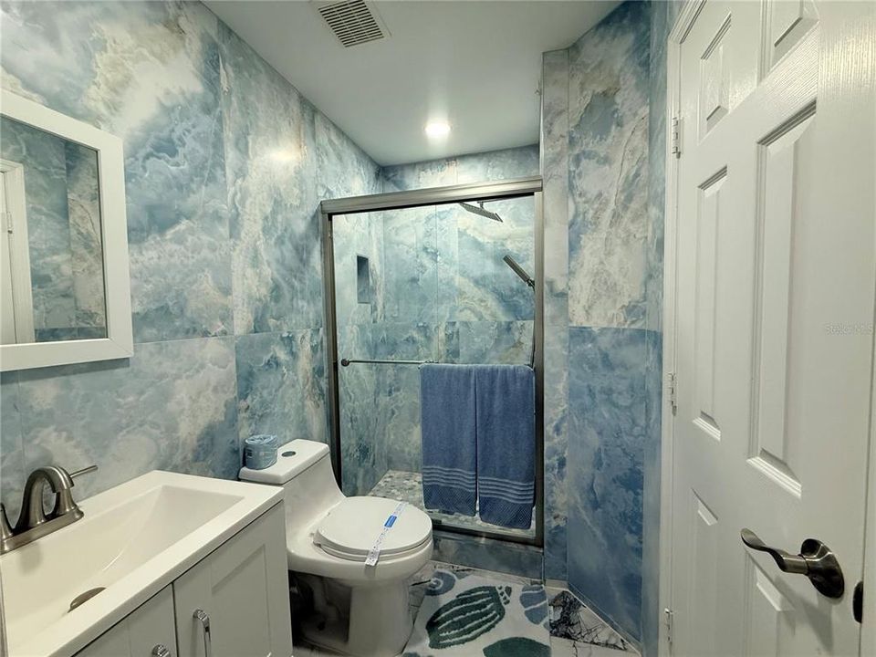 待售: $585,000 (4 贝兹, 3 浴室, 1834 平方英尺)