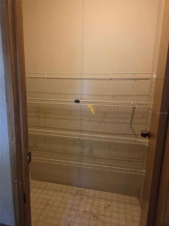 For Sale: $112,000 (4 beds, 2 baths, 1612 Square Feet)