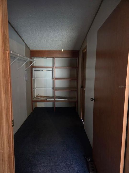 For Sale: $112,000 (4 beds, 2 baths, 1612 Square Feet)