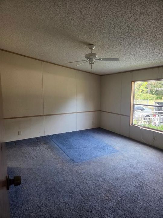 For Sale: $112,000 (4 beds, 2 baths, 1612 Square Feet)