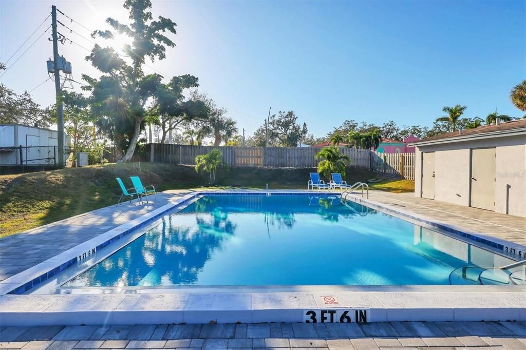 出租: $2,200 (2 贝兹, 2 浴室, 1018 平方英尺)