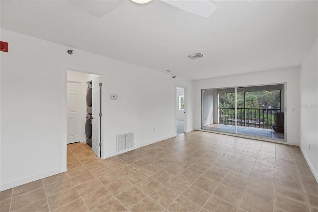 出租: $2,200 (2 贝兹, 2 浴室, 1018 平方英尺)