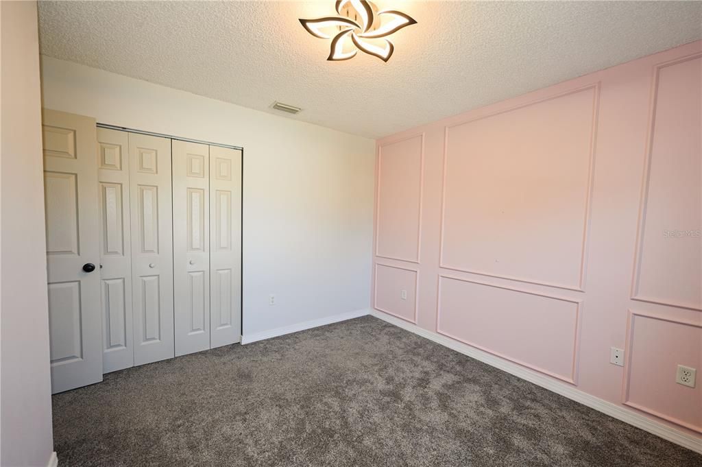 Active With Contract: $2,500 (3 beds, 2 baths, 1220 Square Feet)