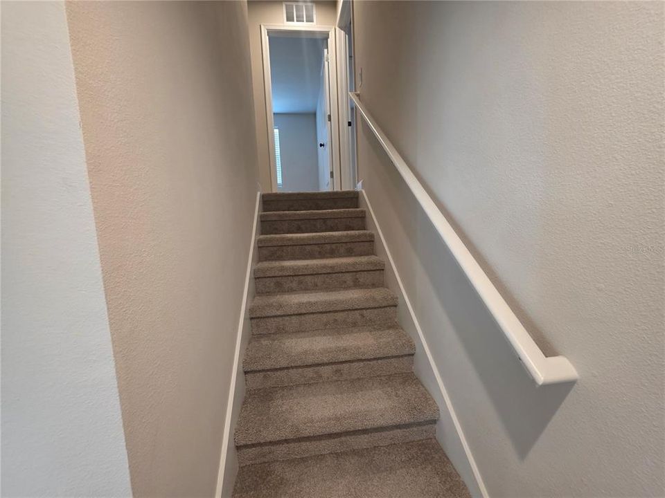 出租: $2,100 (3 贝兹, 2 浴室, 1632 平方英尺)