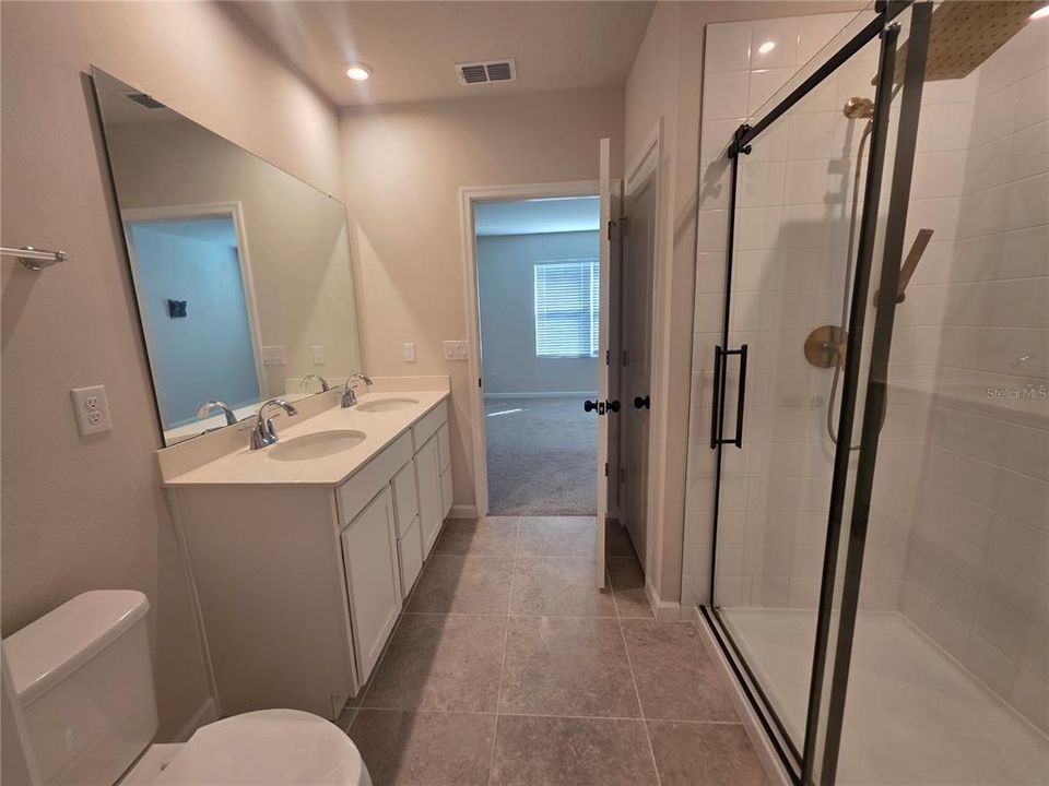 出租: $2,100 (3 贝兹, 2 浴室, 1632 平方英尺)