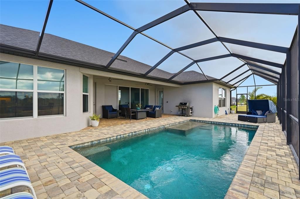 For Sale: $749,900 (3 beds, 3 baths, 2892 Square Feet)