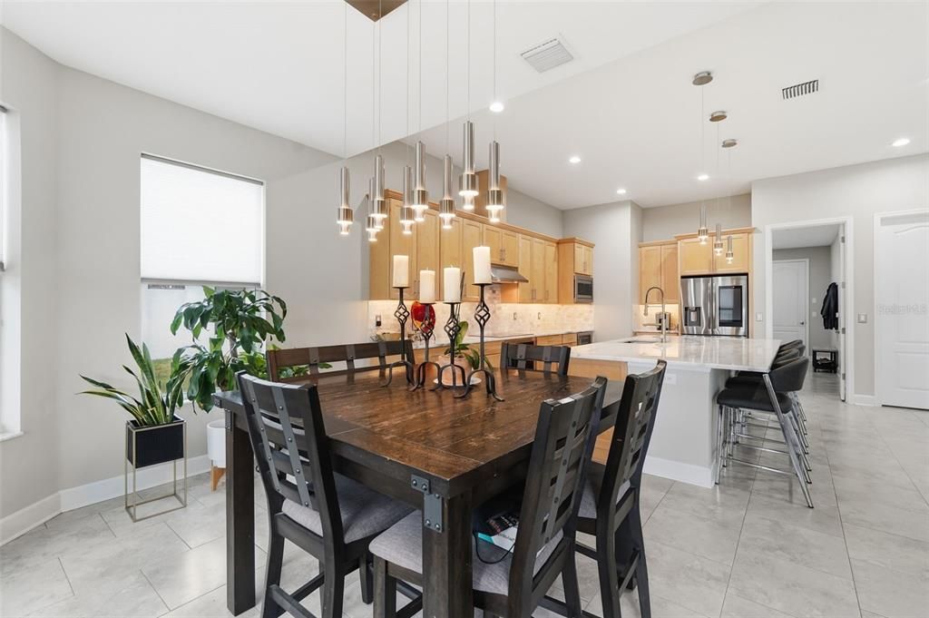 For Sale: $749,900 (3 beds, 3 baths, 2892 Square Feet)