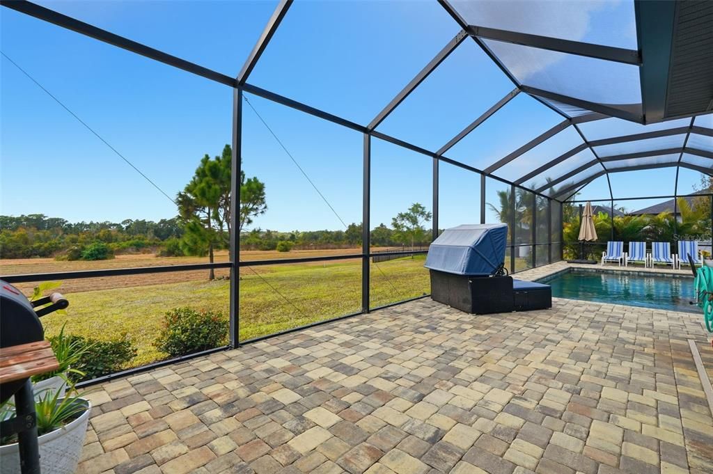 For Sale: $749,900 (3 beds, 3 baths, 2892 Square Feet)