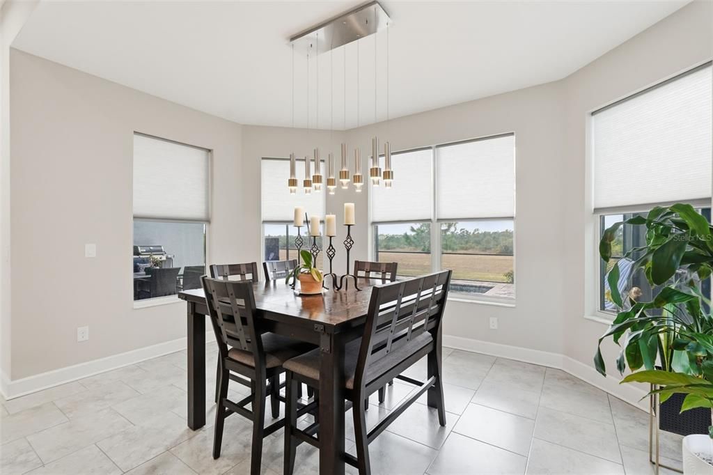 For Sale: $749,900 (3 beds, 3 baths, 2892 Square Feet)