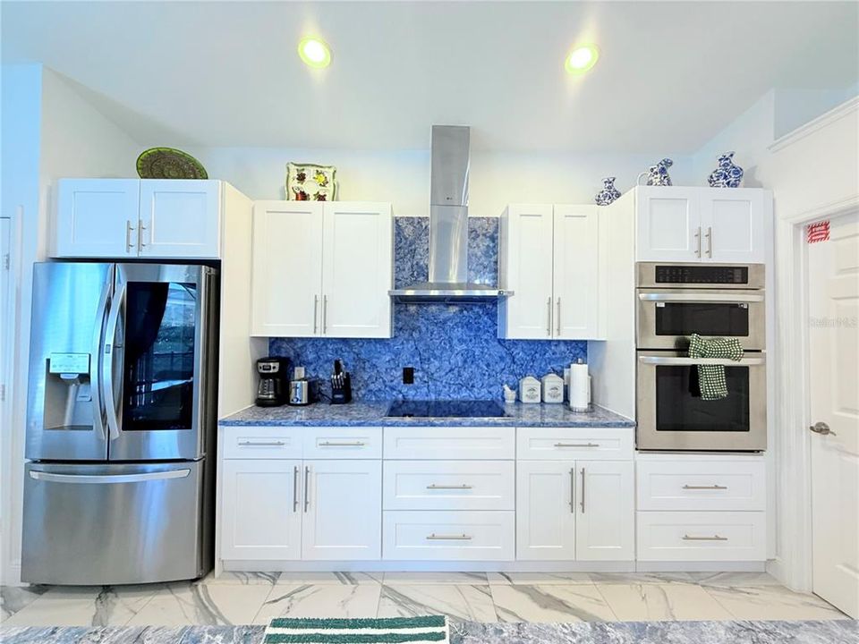 待售: $599,000 (4 贝兹, 3 浴室, 1834 平方英尺)