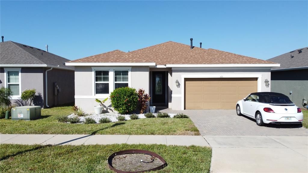 For Sale: $395,000 (2 beds, 2 baths, 2009 Square Feet)