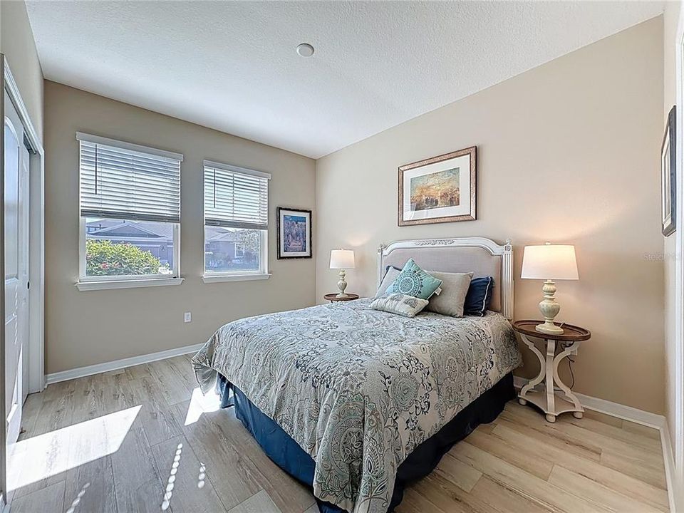 For Sale: $395,000 (2 beds, 2 baths, 2009 Square Feet)