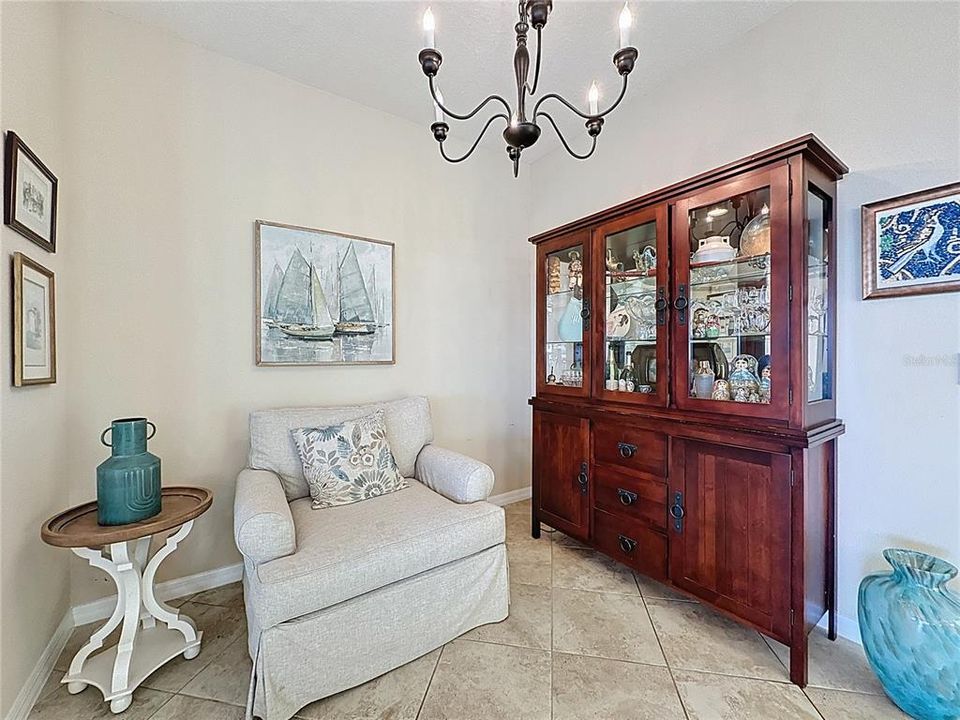 For Sale: $395,000 (2 beds, 2 baths, 2009 Square Feet)