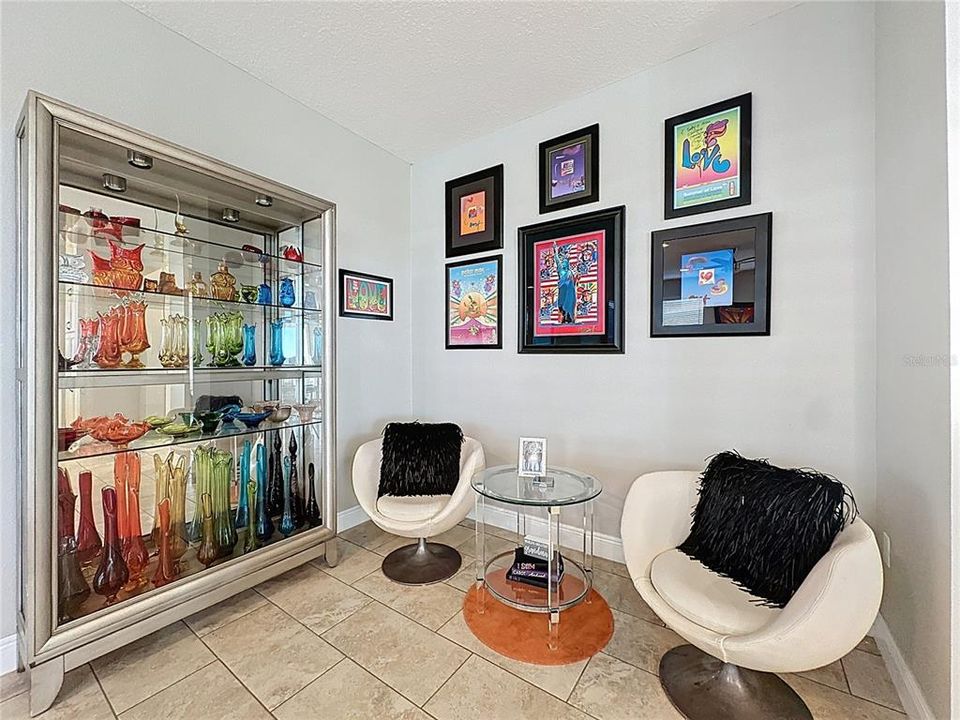 待售: $425,000 (2 贝兹, 2 浴室, 2111 平方英尺)