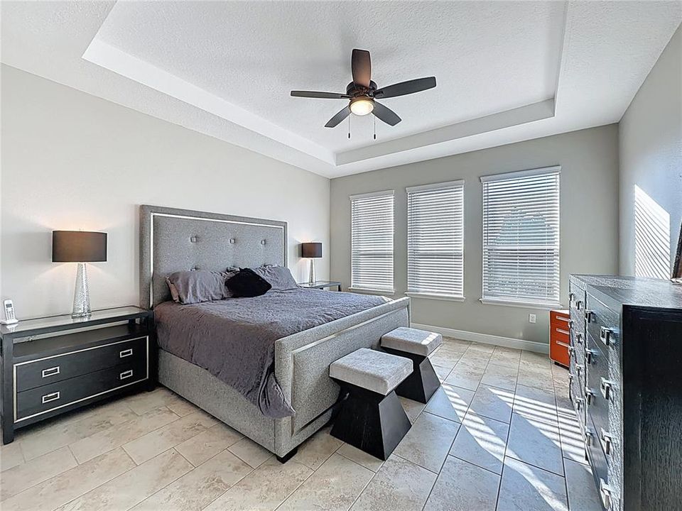 待售: $425,000 (2 贝兹, 2 浴室, 2111 平方英尺)