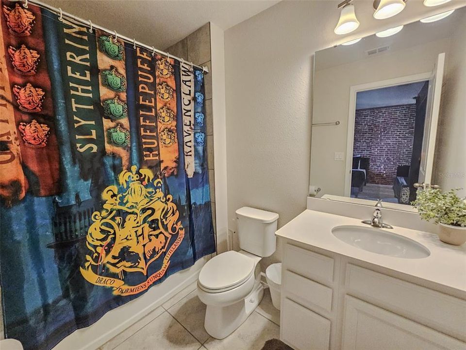 На продажу: $899,000 (5 спален, 4 ванн, 3312 Квадратных фут)