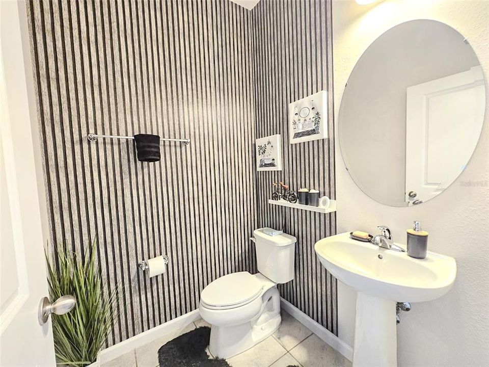 На продажу: $899,000 (5 спален, 4 ванн, 3312 Квадратных фут)