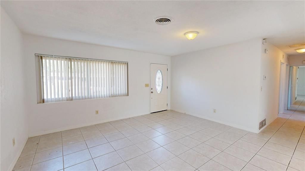 En Venta: $269,000 (3 camas, 2 baños, 1481 Pies cuadrados)