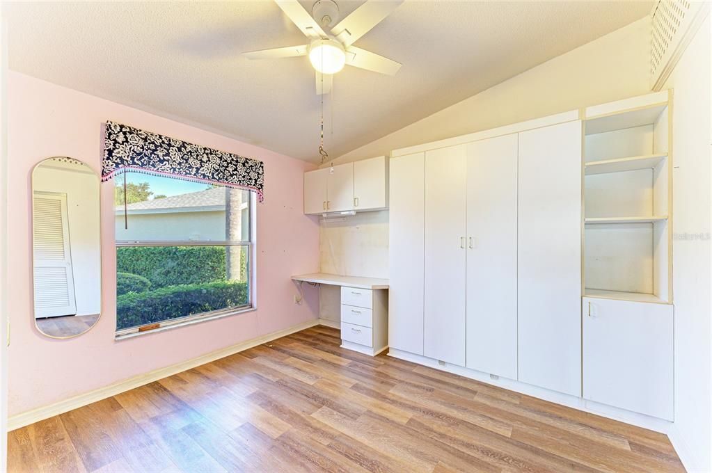 For Sale: $425,000 (2 beds, 2 baths, 1537 Square Feet)