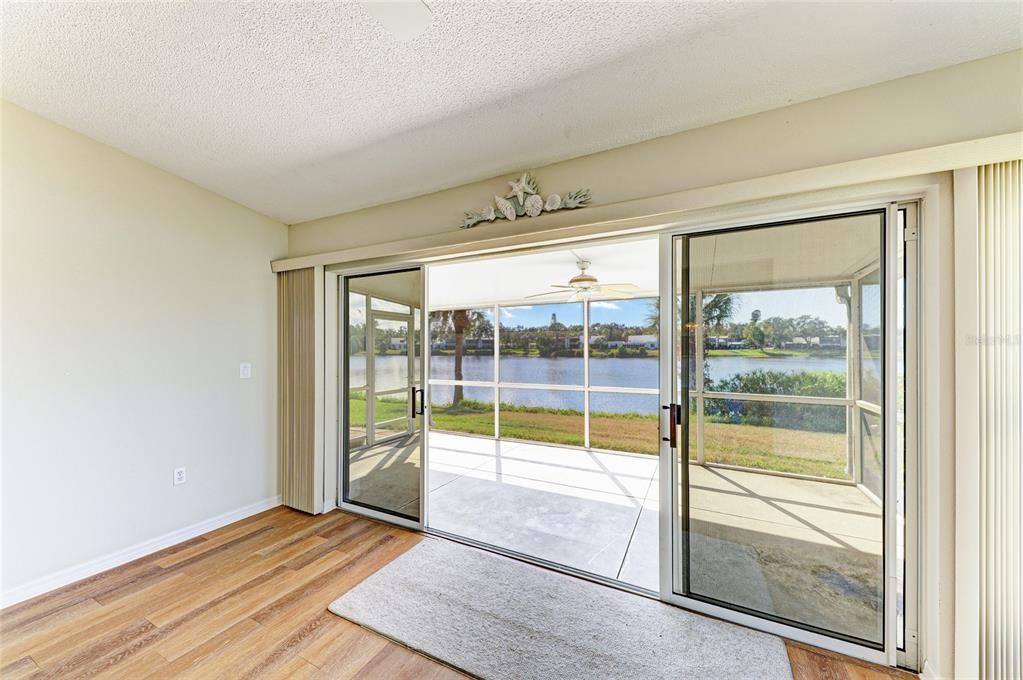 For Sale: $425,000 (2 beds, 2 baths, 1537 Square Feet)