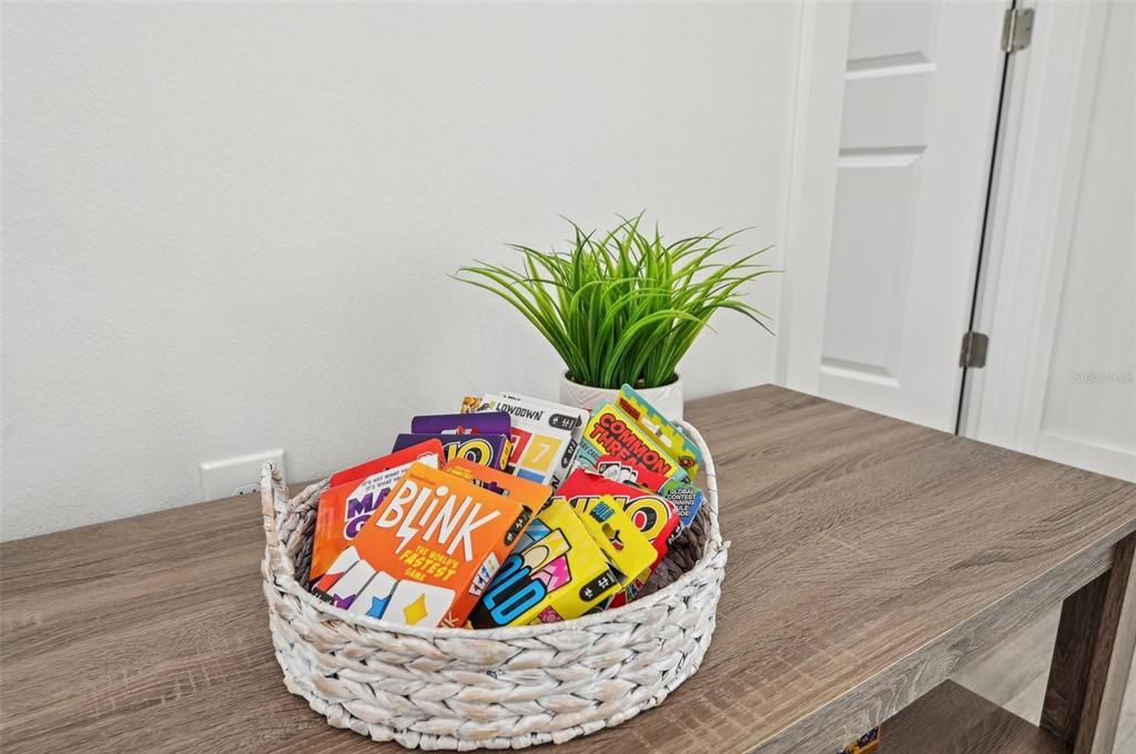 For Sale: $600,000 (3 beds, 3 baths, 1830 Square Feet)