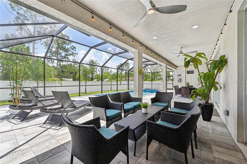 For Sale: $600,000 (3 beds, 3 baths, 1830 Square Feet)