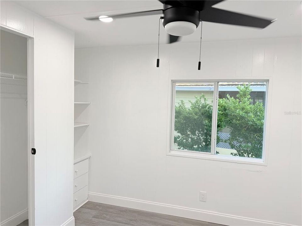 待售: $94,900 (2 贝兹, 2 浴室, 672 平方英尺)