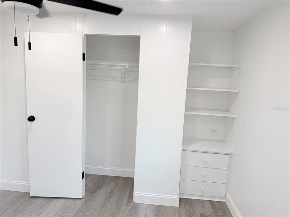 待售: $94,900 (2 贝兹, 2 浴室, 672 平方英尺)