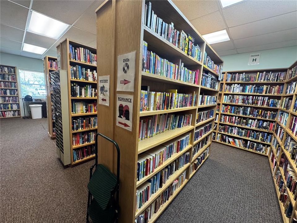 待售: $94,900 (2 贝兹, 2 浴室, 672 平方英尺)